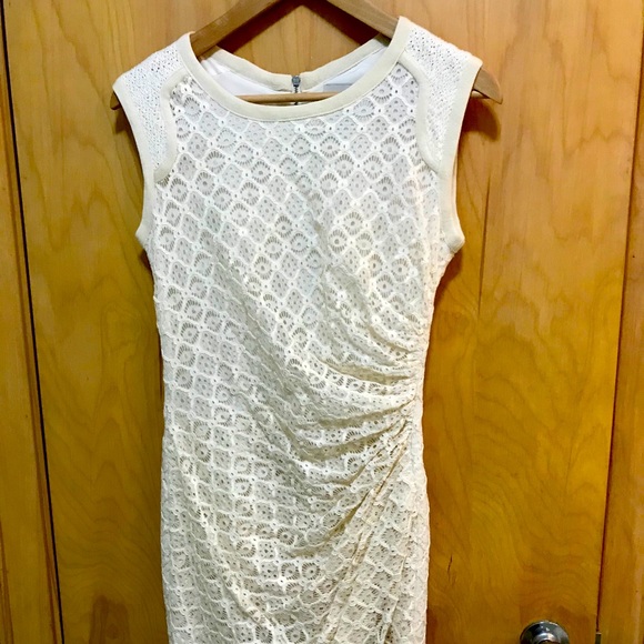 Lacy day dress - Picture 1 of 2